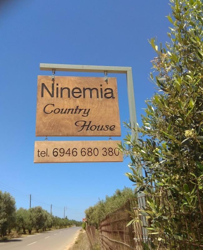 Ninemia Country House Vromonérion Eksteriør bilde